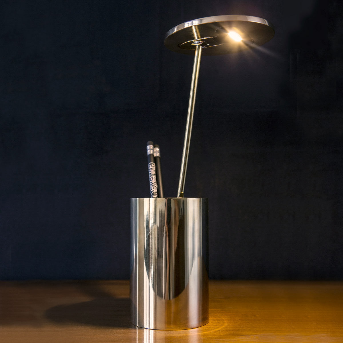 E.T. Table Lamp Gold | Urban Avenue