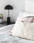 HANDVÄRK Studio Table Lamp