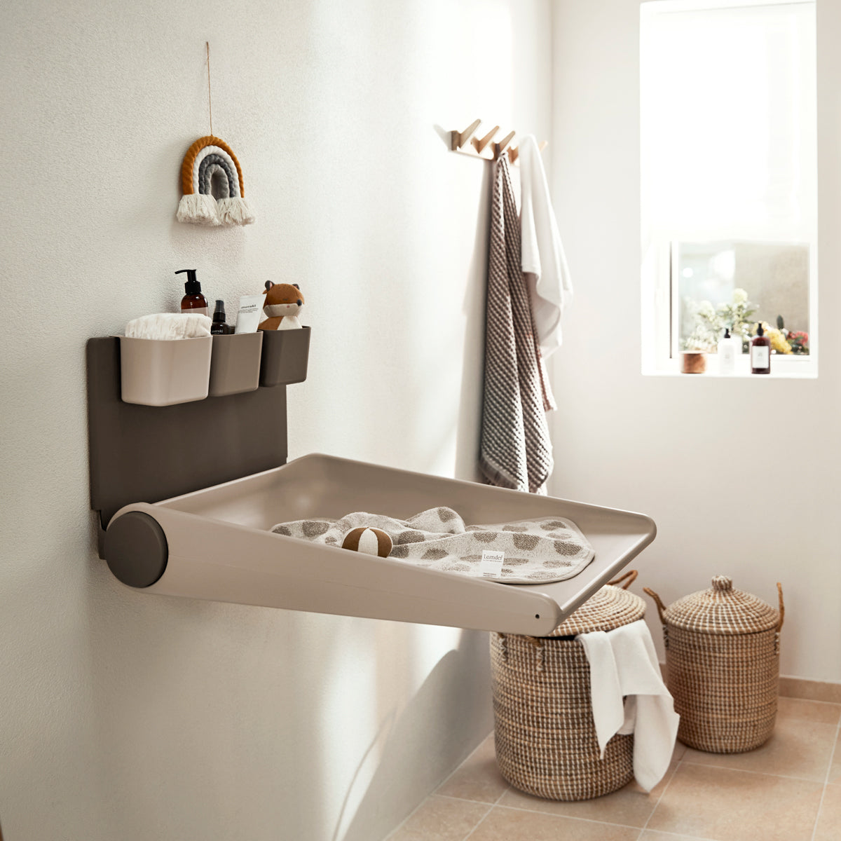 Leander Change Table Shop the Wally Wall-Mount Changing Table by Leander | Urban Avenue