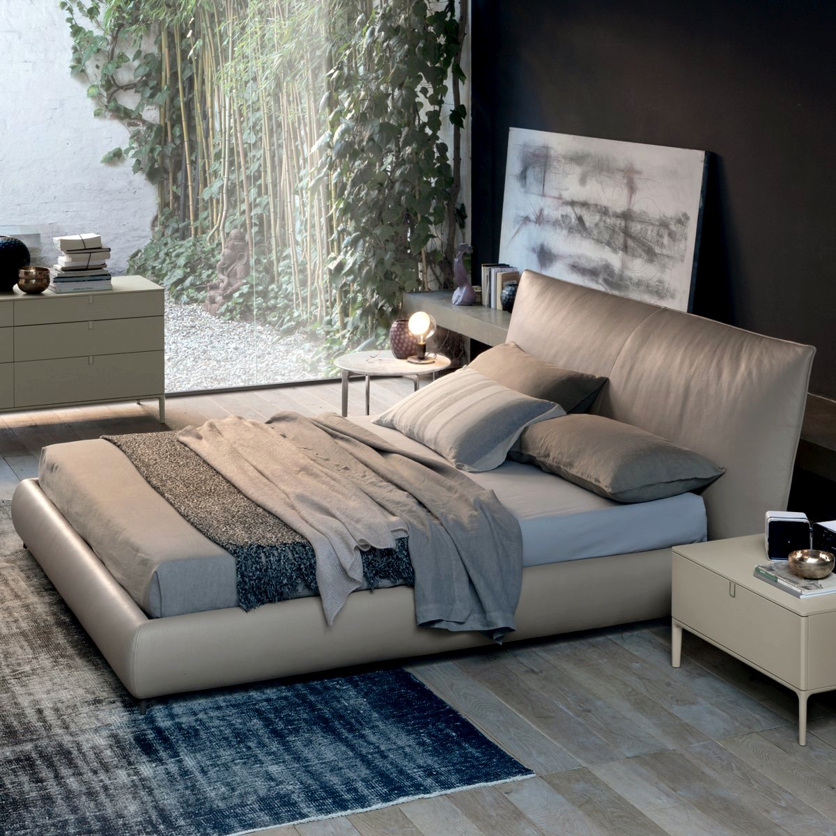Suite Leather Bed | Urban Avenue