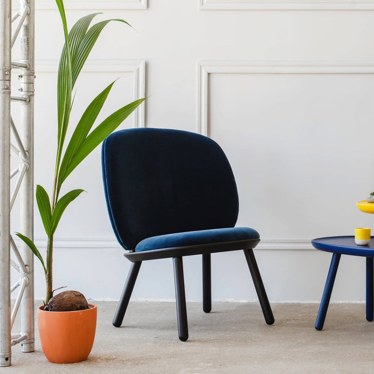 Naïve Lounge Chair in Black by EMKO | Urban Avenue